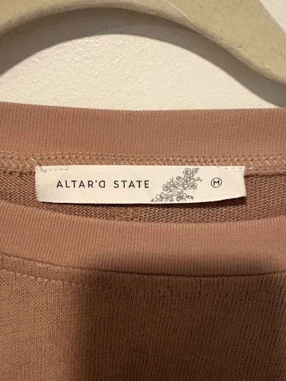 Altar'd State brown ruffle cotton comfy top sweatshirt material in size M - Picture 4 of 7